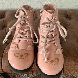 Pink cat toddler girls boots 💕